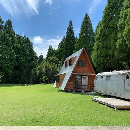 Guesthouse Coco Garage Kirishima Buitenkant foto
